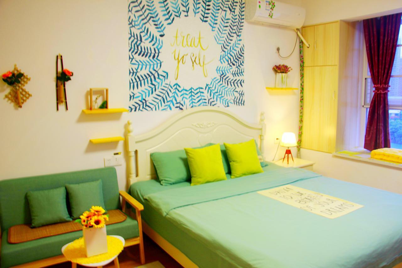 Line 2 Apartment Wuhan Eksteriør bilde